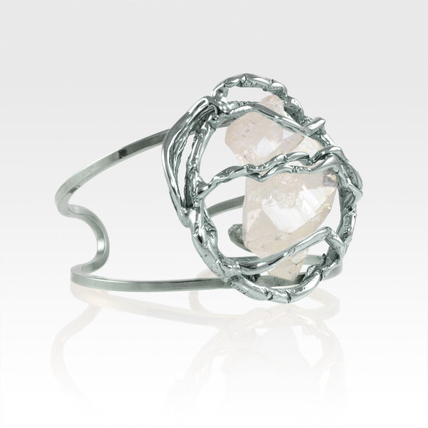 Angel's Nest Cuff Faden Quartz Silver Measurements