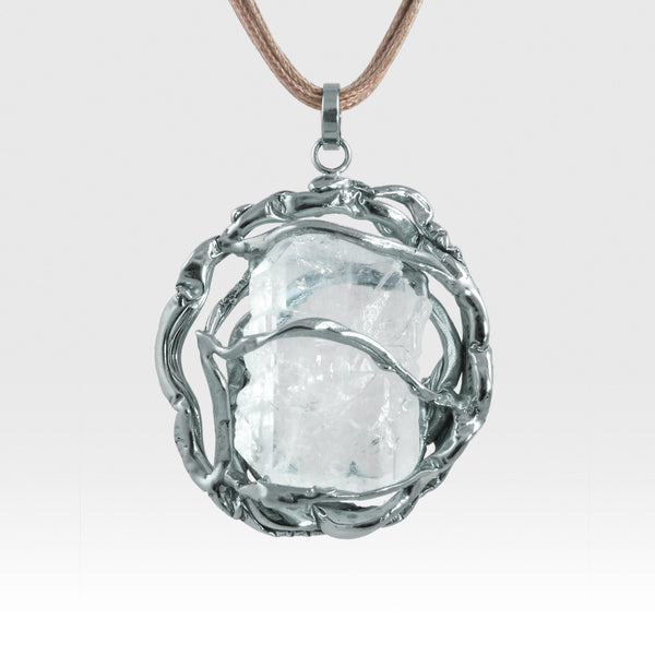 Angel's Nest Pendant Faden Quartz Silver