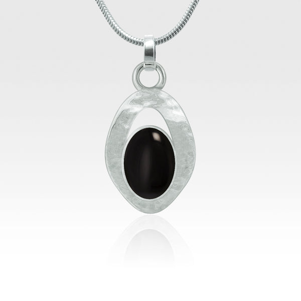 Hammered Pendant Onyx Black Silver