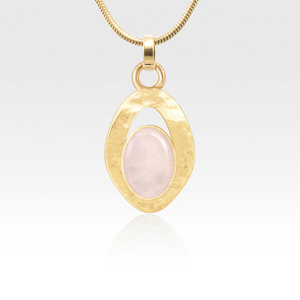Hammered Pendant Quartz Rose