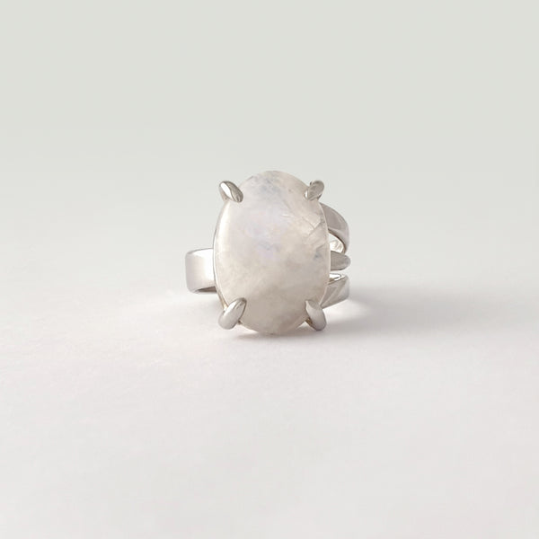 Moonstone Ring Silver