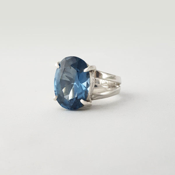 Multi-Facet-Spinel-Ring-Silver-Side