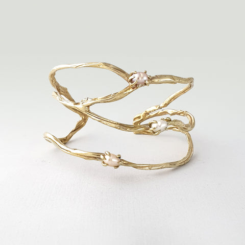Twiglet Pearl Cuff