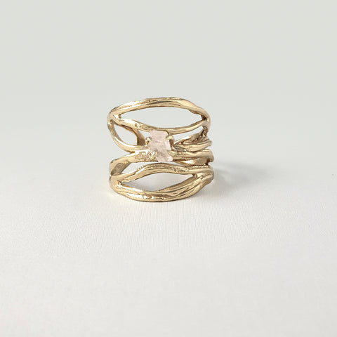 Twiglet Raw Rose Quartz Ring