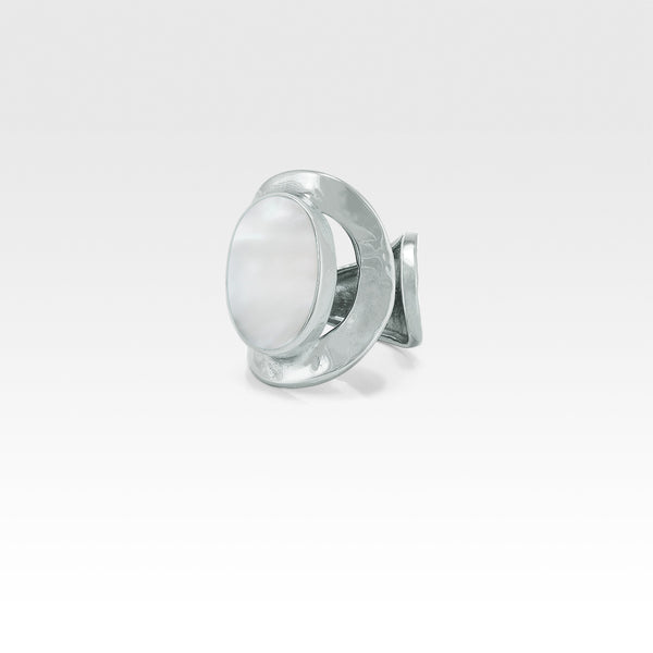 Hammered Ring Mother of Pearl Shell Silver